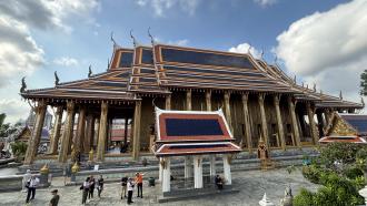 /Zeronaut/allisthewave-hugo-web/raw/commit/fb049b38fd20ce6da824ec0e8d7778534bf958b9/public/posts/2025-03-30-thailand-travel-overview/images/WatPhraKaew_hu_df40bce9137b7d05.jpg